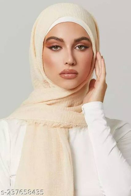 vanilla cotton crinckle Hijab