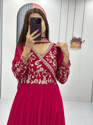 Embroidered Gown | Code LG101 mnn