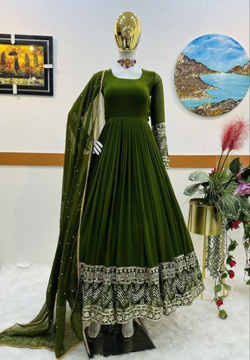 Fox Georgette gown | Code LG104 mnn