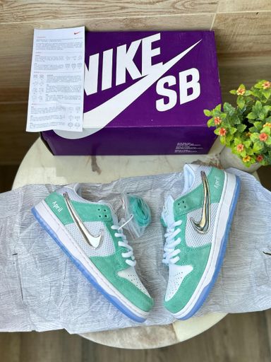 Nike sb dunk | Code S180 srr