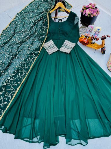 Designer Party Gown | Code G158 mnn