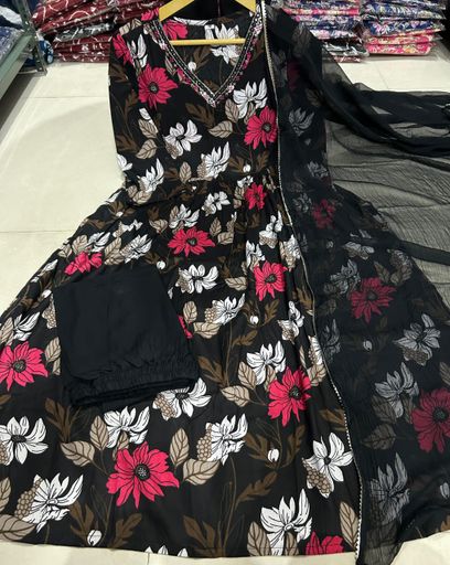 nayra Cut kurti, Pant With Dupatta | Code DK191 stt