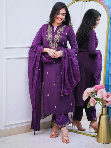 Beautiful New heavy embroidery design kurta set | Code K274 stt