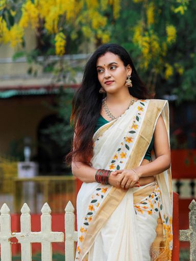 yellow scattered flower printed  saree | Code TS121 kbb