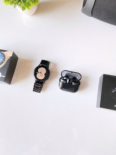 Trending Samsung Active 2 + Samsung Buds 3 pro Combo | Code M129 qb