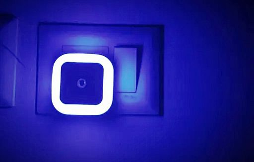 Night safety light 
