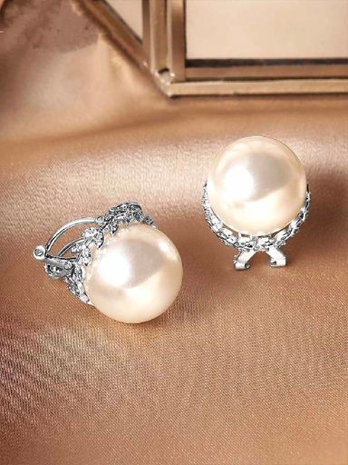 Silver plated 20mm Pearl Stud Earring 