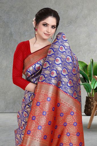 Floral Kattam and Rich Pallu ( Blue )