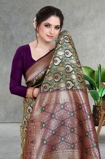 Floral Kattam and Rich Pallu ( Green )