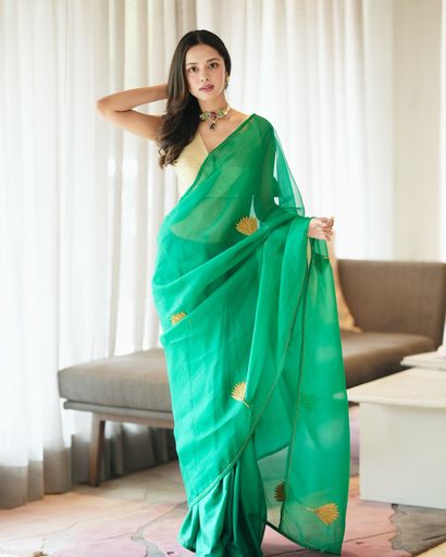 Emerald Grace – Handcrafted Organza Saree with Golden Motifs