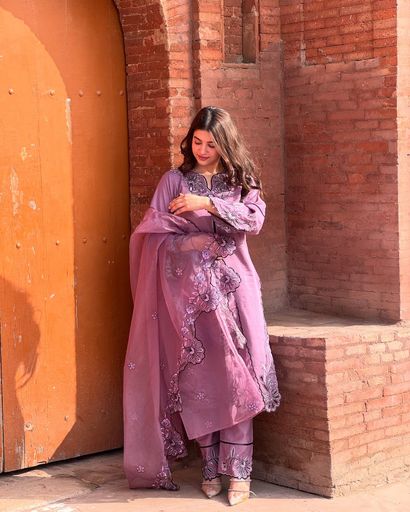 Lavender Embroidered Cotton Suit Set with Chiffon Dupatta