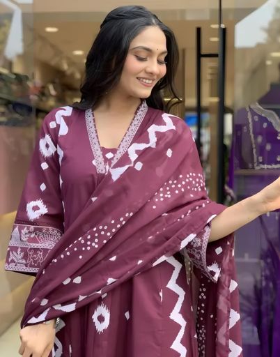 Women's Cotton Blend Floral Printed Kurta Plazzo Set with Dupatta Suitable For Every Indian Occasion