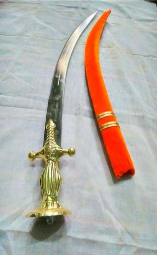 WEDDING GROOM 36 INCH   WIDTHEDGES BLUNT SHOWPIECE ONLY