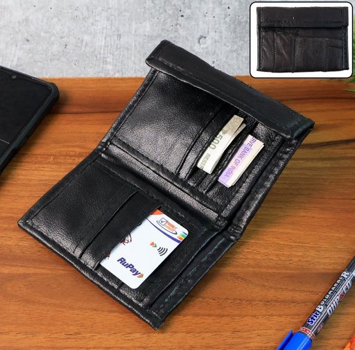 Bi- fold wallet