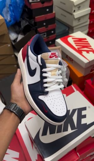 Nike shoes with bright colour