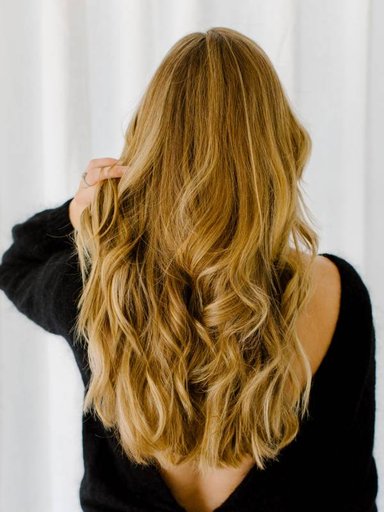 Blow Dry with  wavy curls