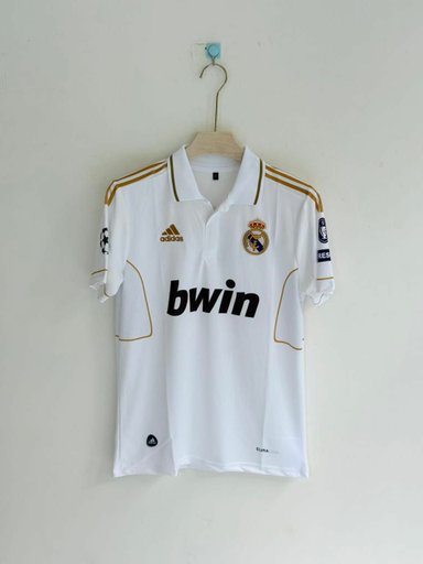 Real madrid Ronaldo Retro half sleeves jersey ❤️ | Embroidery quality ✨