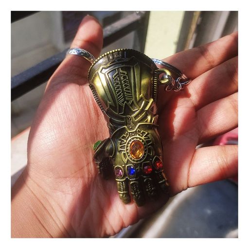 Thanos Hand keychain 