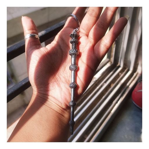 Harry Potter wand keychain 