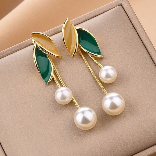 Leaf with pearl korean earrings 