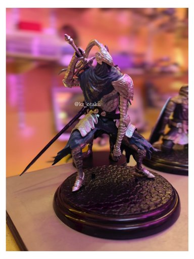 DARK SOULS FIGURE 2