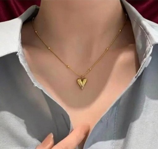 Heart statement pendent 🫶🏻🎀 - ( Golden)