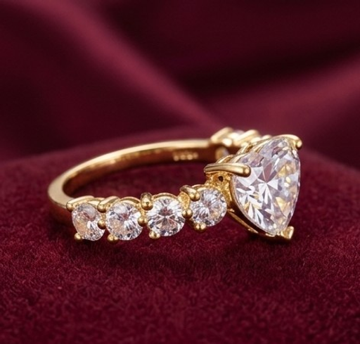 Diamond heart proposal ring 