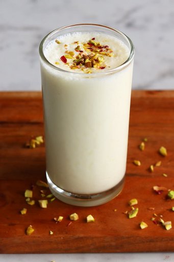 lassi by aggarwal bakery 🥯