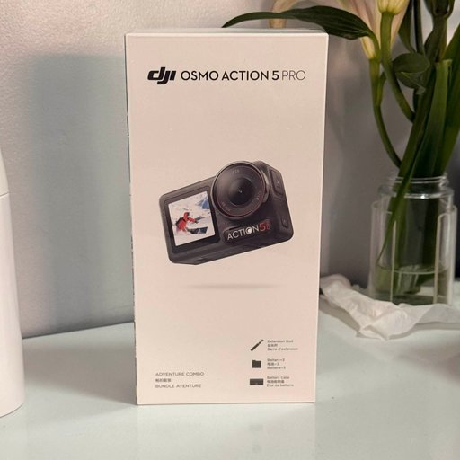 DJI Osmo Action 5 Pro Adventure Combo