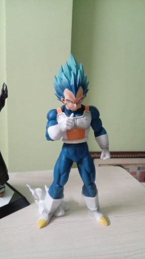 Vegita 30cm