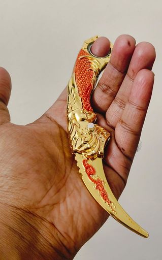 Folding karambit