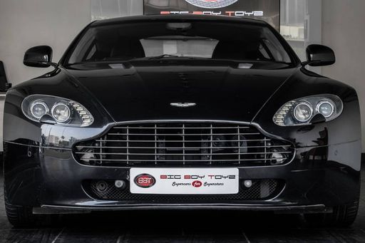 Aston Martin Vantage