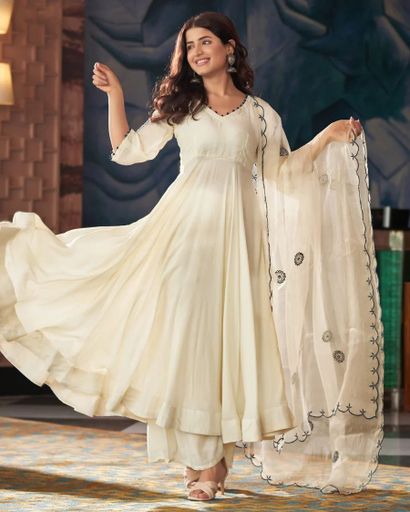 White Gown Elegance Redy To Wear