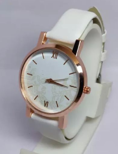 MOJITO NEW STYLISH WOMEN WRIST WATCH NEW MODEL BEST QUALITYa
