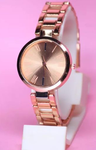 Attractive Colorful Metal Belt Analog Watches for Women