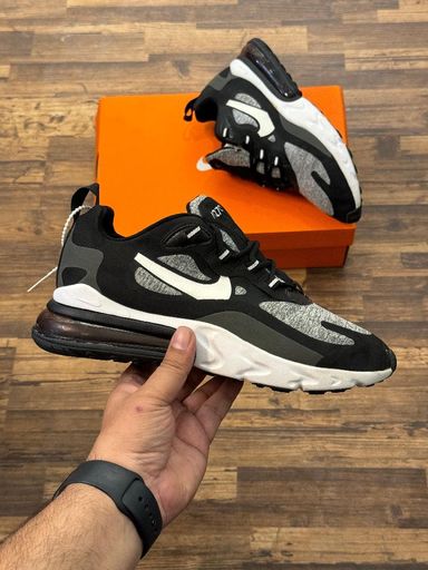 Nike Airmax 270 react