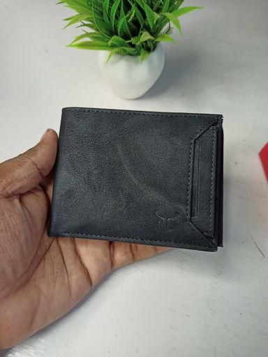 Highlark exclusive leather wallet