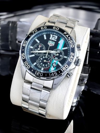 Tag Heuer Classic Luxury Wristwatch