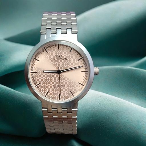 Men's Contemporary Silver Timepiece