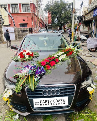Wedding Car Decor 18