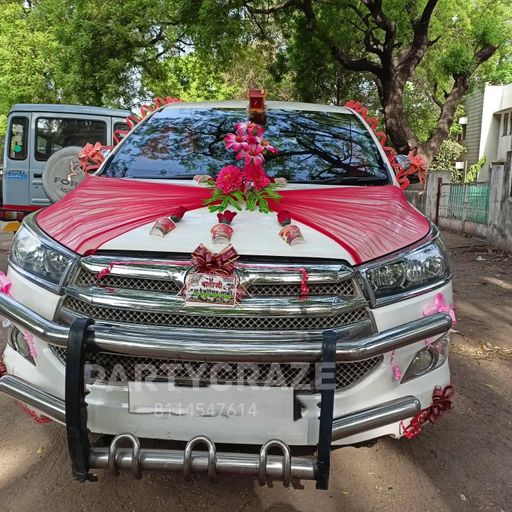 Wedding Car Decor 29