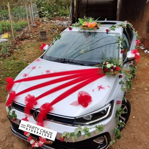 Wedding Car Decor 33