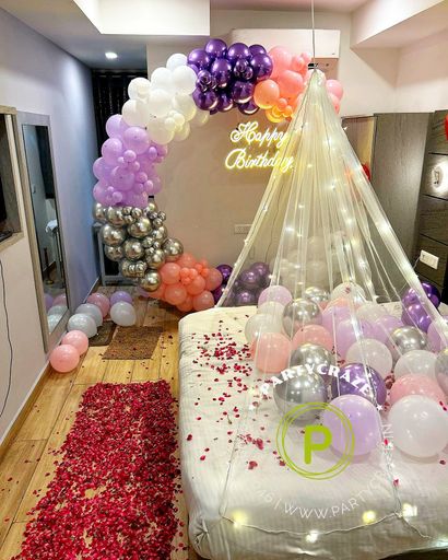 Surprise Room Decor 10