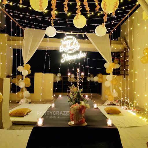 Surprise Room Decor 13