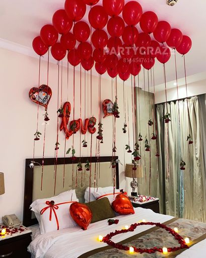 Surprise Room Decor 17