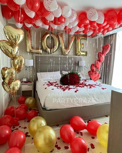 Surprise Room Decor 16