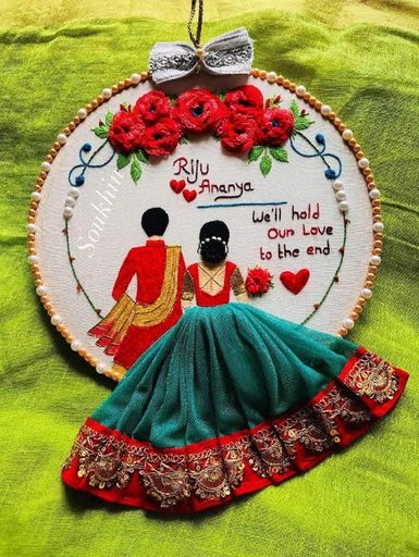 Soukhin Hand-Crafted Anniversary Love Memento