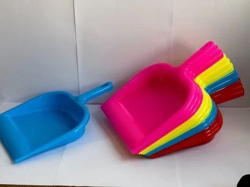 Dustpan