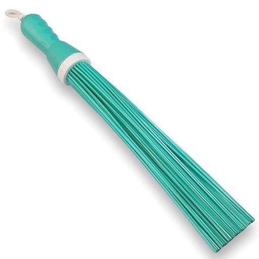Plastic broom