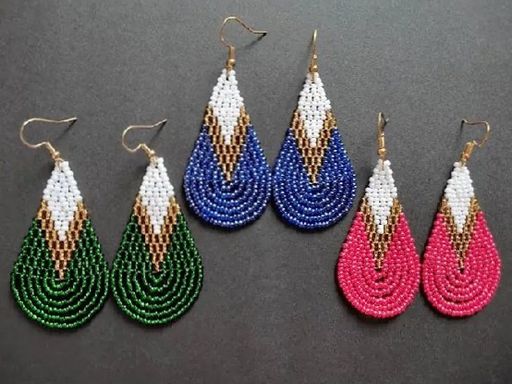 Elegant Beaded Earrings 